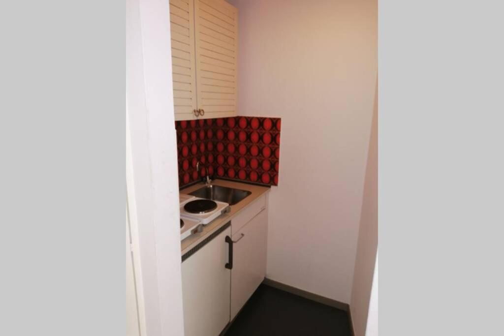Studio F Am Barfusserplatz Central Old Town Διαμέρισμα Βασιλεία Εξωτερικό φωτογραφία